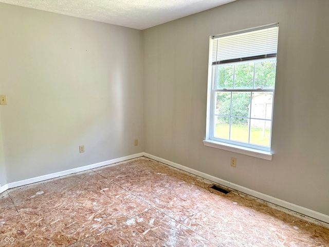 1025 Killian, Mooresville, IN 46158
