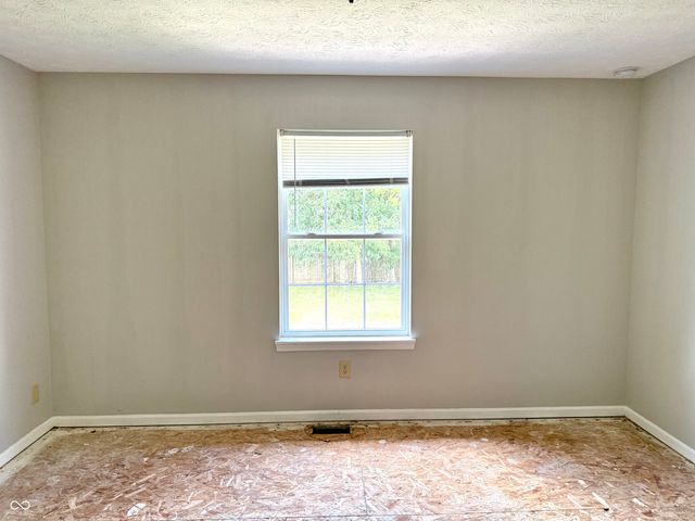 1025 Killian, Mooresville, IN 46158