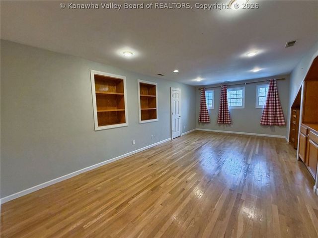 13 Cottonwood Drive, Pinch, WV 25071