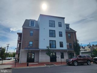 102 HANOVER ST #203, Fredericksburg, VA 22401