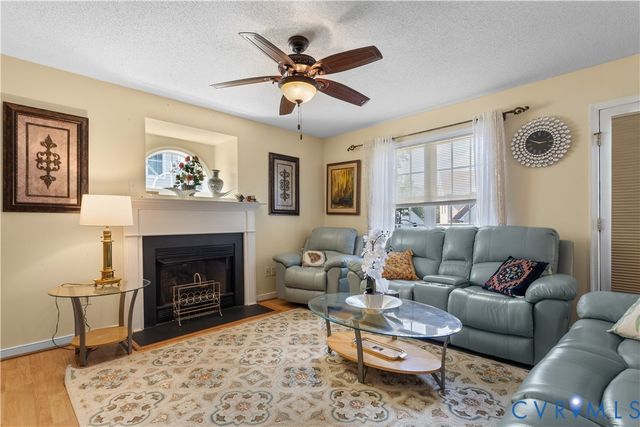 6720 Southbury Ct, Henrico, VA 23231
