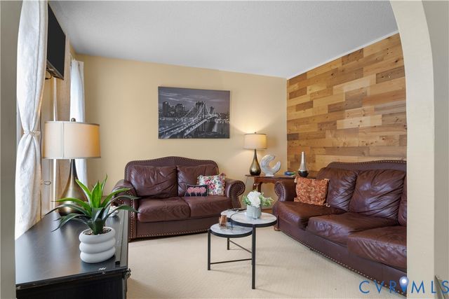 6720 Southbury Ct, Henrico, VA 23231