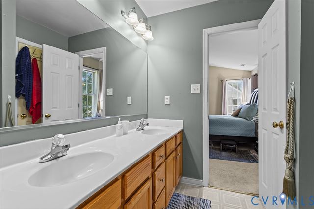 6720 Southbury Ct, Henrico, VA 23231