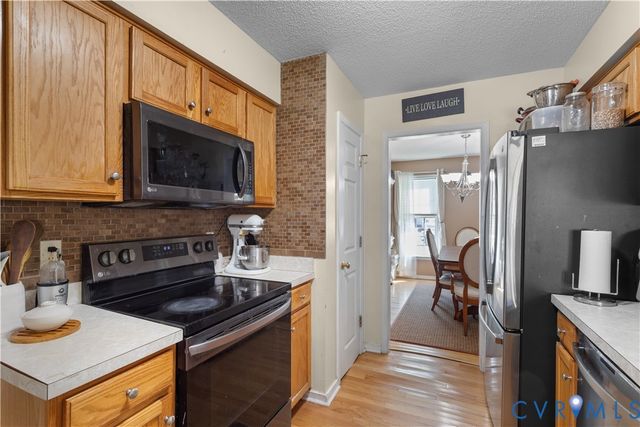 6720 Southbury Ct, Henrico, VA 23231