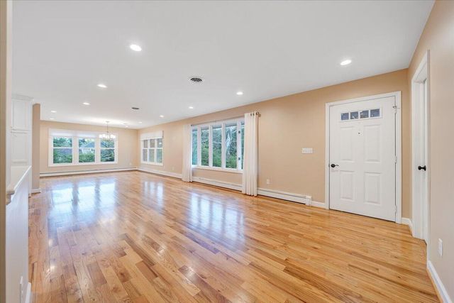 4125 Belle Aire CIR, Roanoke, VA 24018