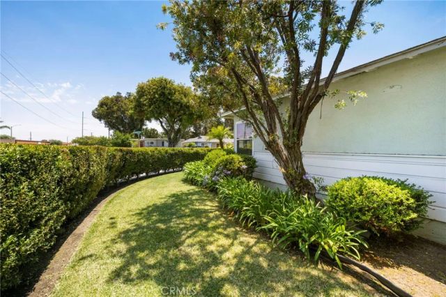 17405 Kornblum Avenue, Torrance, CA 90504