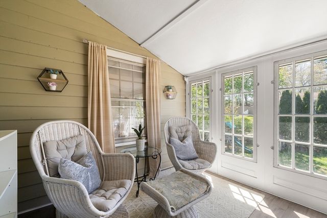 17 Dalton, Holbrook, MA 02343