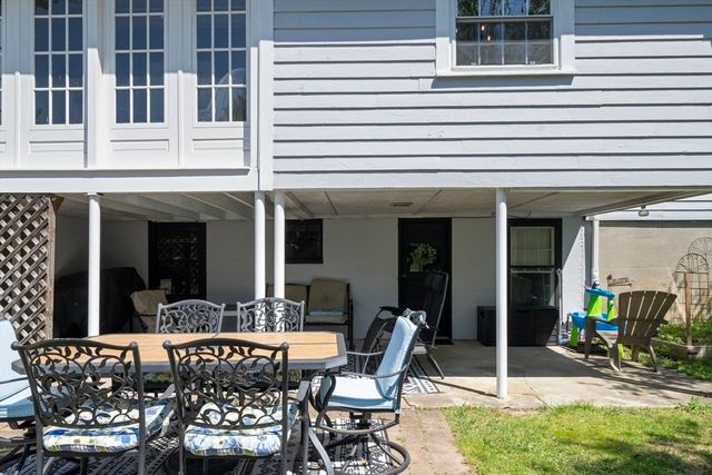 17 Dalton, Holbrook, MA 02343