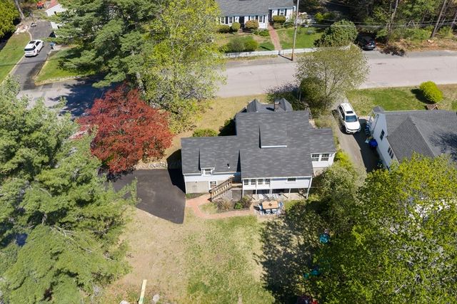 17 Dalton, Holbrook, MA 02343