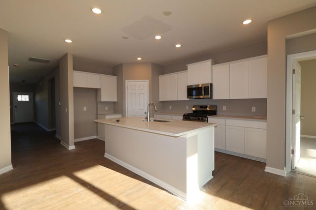 5549 Birch Court, Fairfield Twp, OH 45011