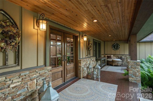 345 Prospect Drive, Burnsville, NC 28714