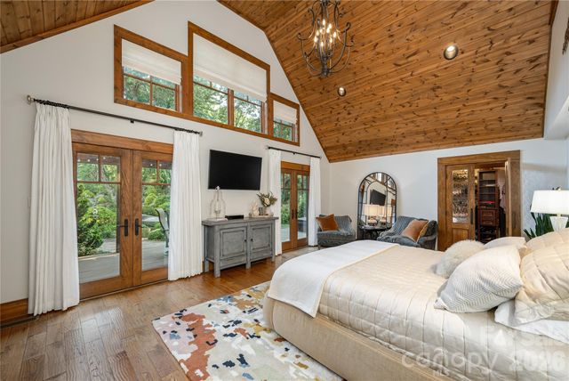 345 Prospect Drive, Burnsville, NC 28714