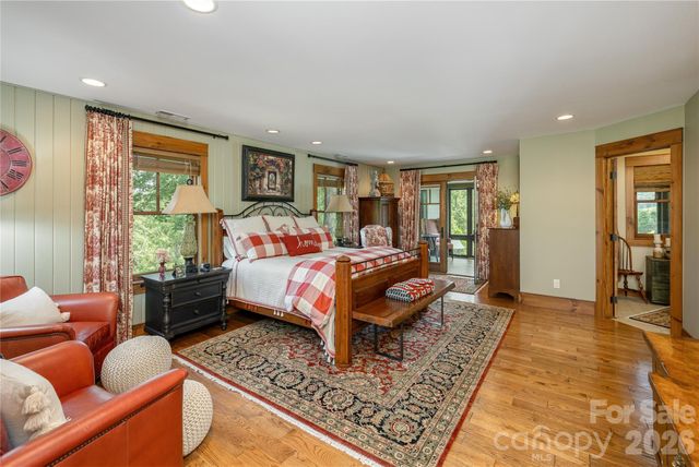 345 Prospect Drive, Burnsville, NC 28714