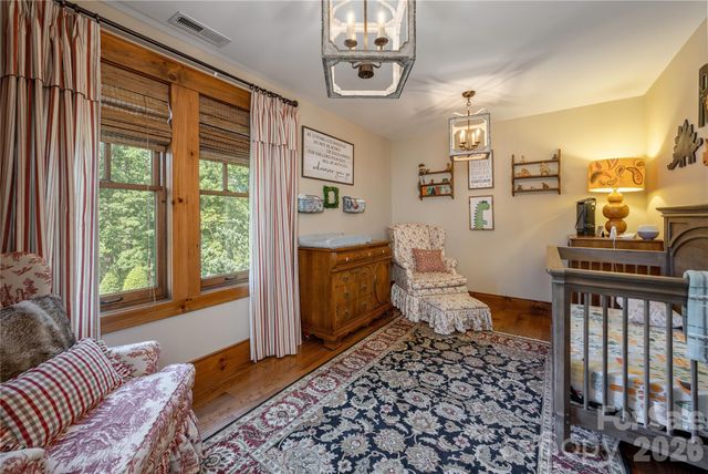 345 Prospect Drive, Burnsville, NC 28714