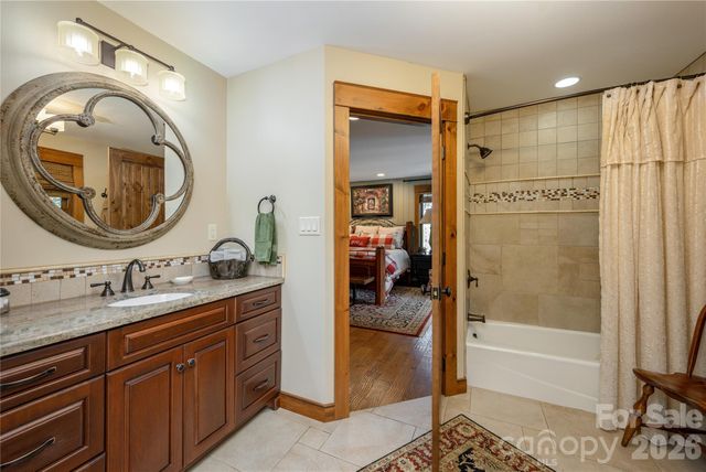 345 Prospect Drive, Burnsville, NC 28714