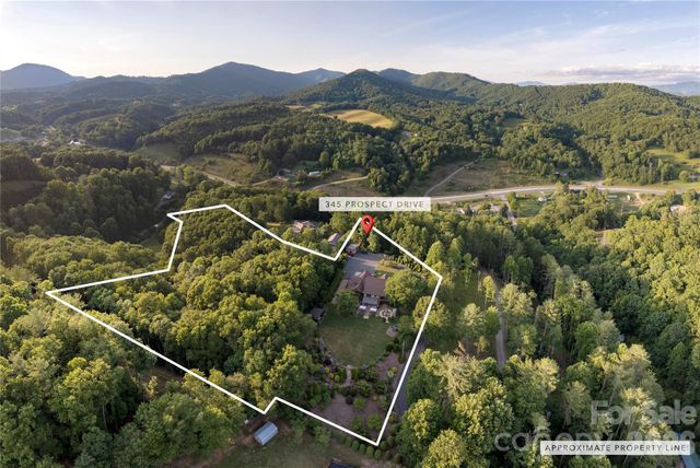 345 Prospect Drive, Burnsville, NC 28714