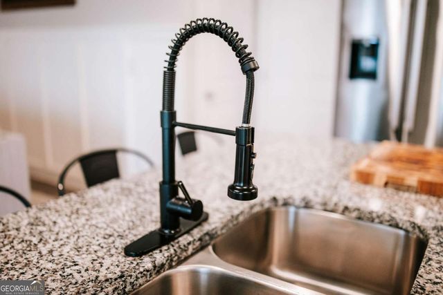 121 Mountain Creek Drive, Maysville, GA 30558