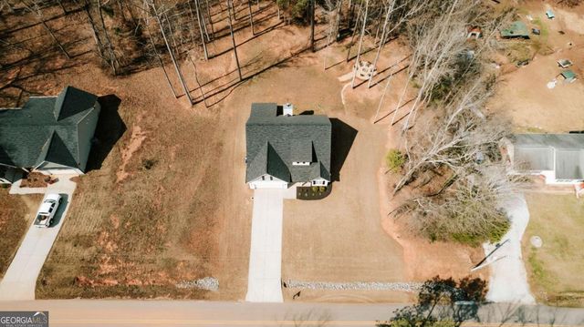 121 Mountain Creek Drive, Maysville, GA 30558