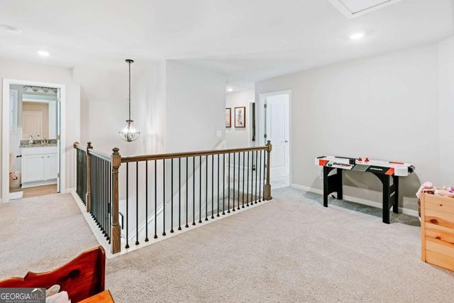 121 Mountain Creek Drive, Maysville, GA 30558