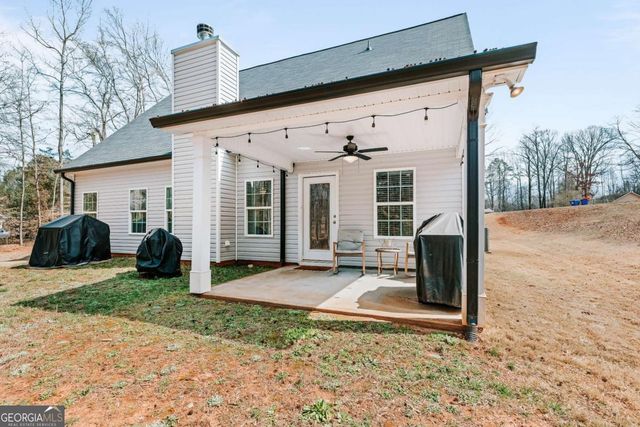 121 Mountain Creek Drive, Maysville, GA 30558