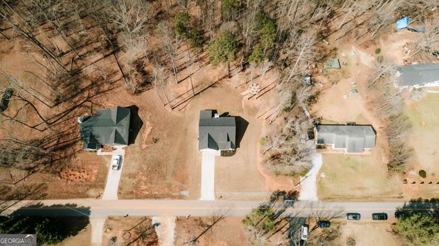 121 Mountain Creek Drive, Maysville, GA 30558