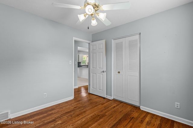 6201 Rocky Mountain Dr, Louisville, KY 40228