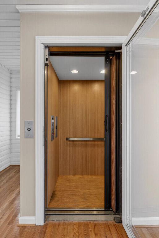 Image 22 of property listing at 100 Hazel Drive, Summerville, SC 29483