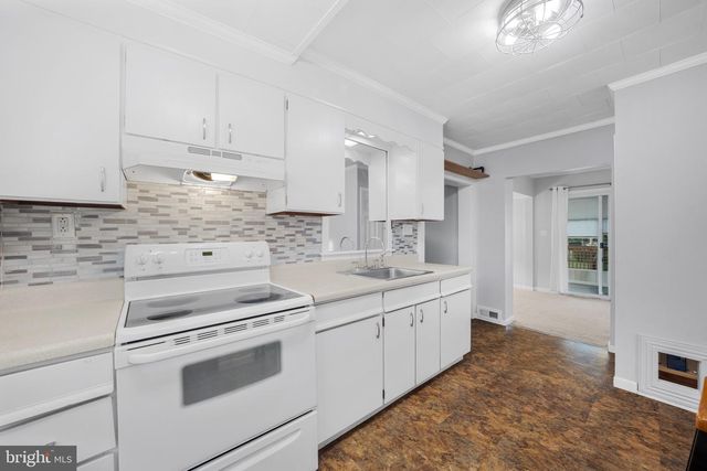 1706 LIGGETT AVE, Reading, PA 19607