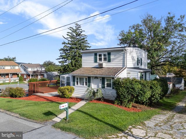 1706 LIGGETT AVE, Reading, PA 19607