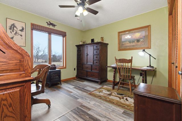 2190 St Highway 181, Dora, MO 65637