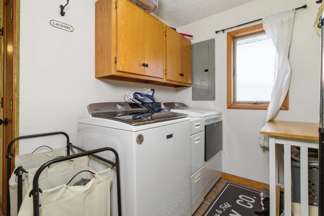 2190 St Highway 181, Dora, MO 65637