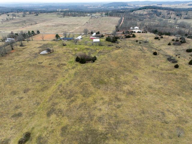 2190 St Highway 181, Dora, MO 65637