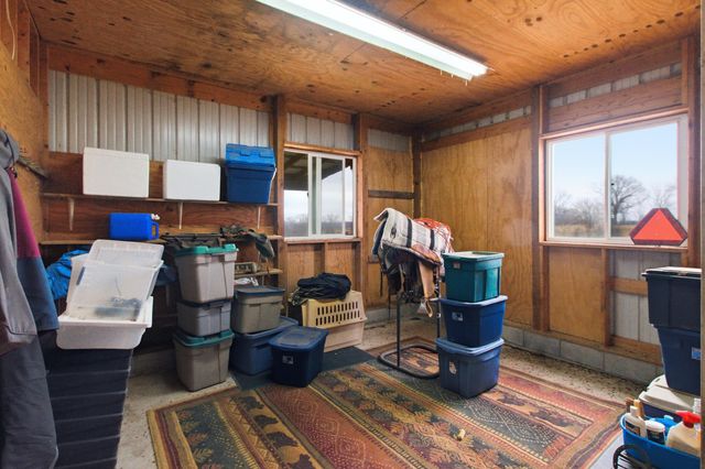 2190 St Highway 181, Dora, MO 65637