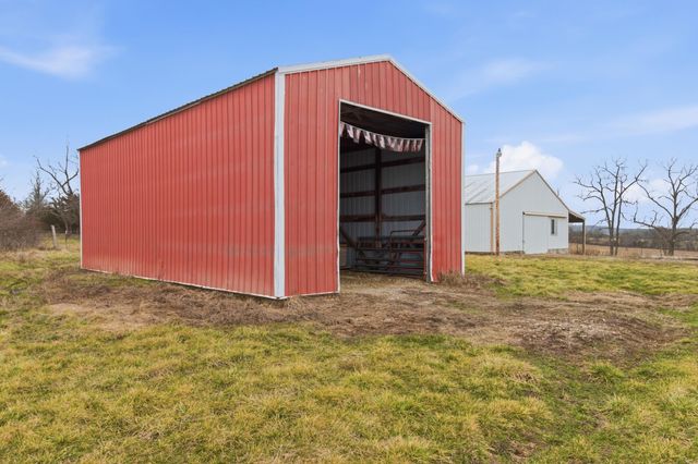 2190 St Highway 181, Dora, MO 65637