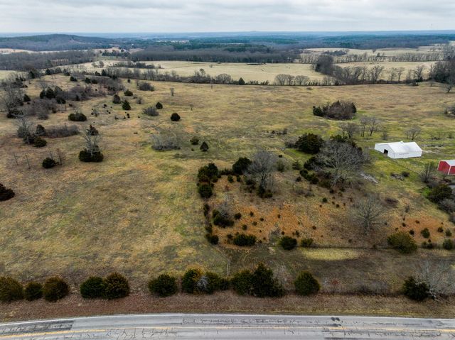 2190 St Highway 181, Dora, MO 65637