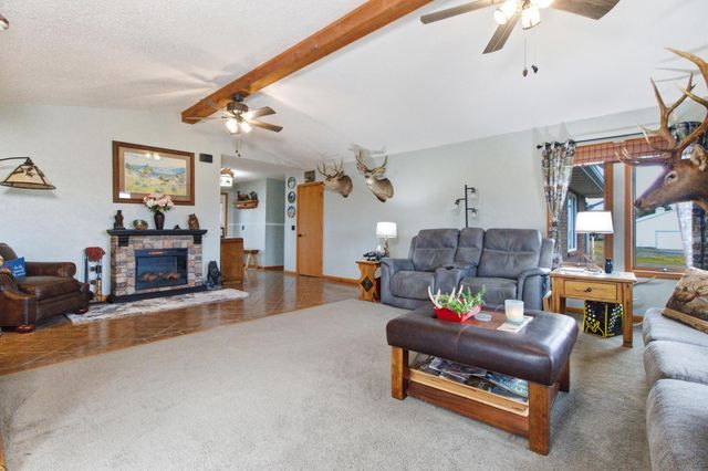 2190 St Highway 181, Dora, MO 65637