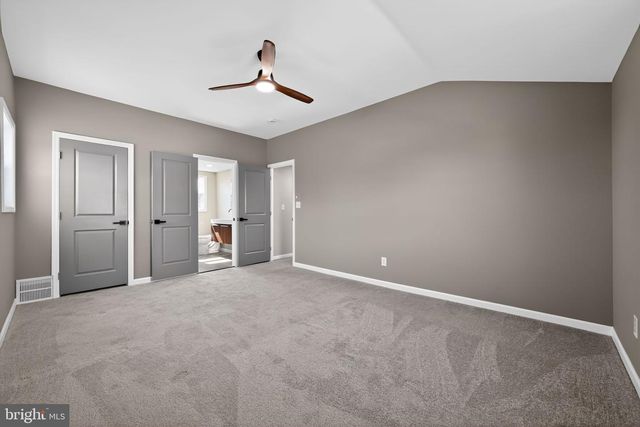 299 KENT RD, Warminster, PA 18974