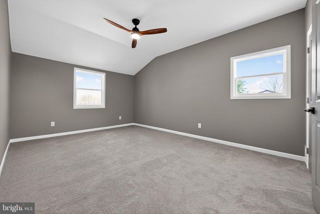 299 KENT RD, Warminster, PA 18974