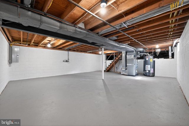 299 KENT RD, Warminster, PA 18974