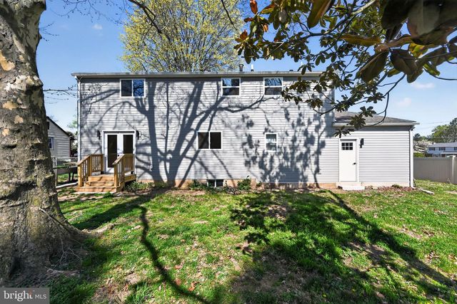 299 KENT RD, Warminster, PA 18974