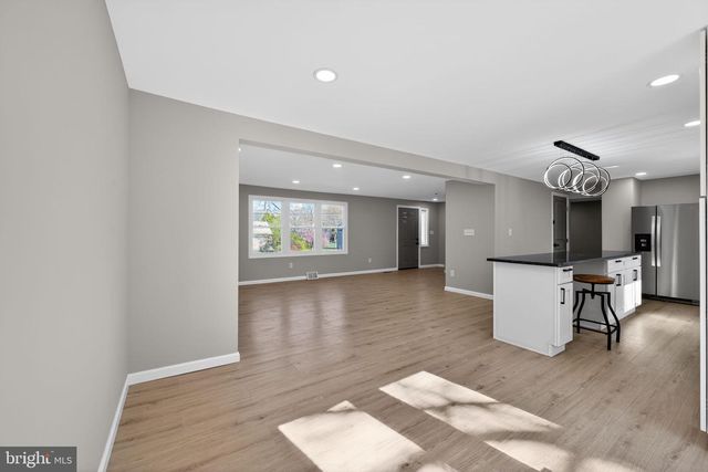 299 KENT RD, Warminster, PA 18974