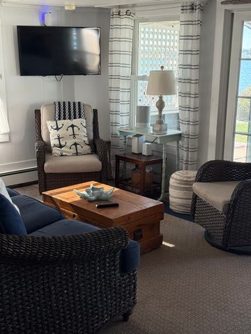 80 Lighthouse Rd. Winter Rental, Scituate, MA 02066