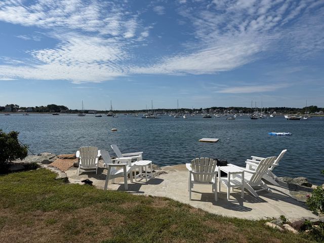 80 Lighthouse Rd. Winter Rental, Scituate, MA 02066