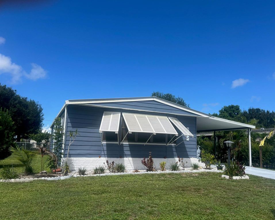 2855 SW Monarch Trail, Stuart, FL 34997