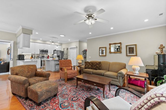 3091 Kings Ct., Little River, SC 29566