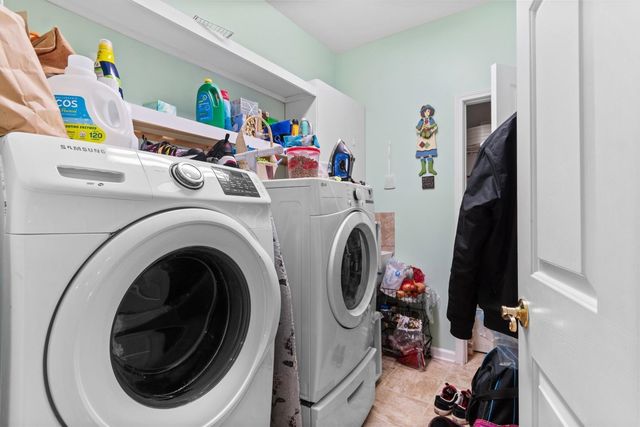 3091 Kings Ct., Little River, SC 29566