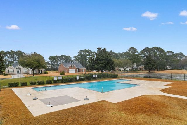 3091 Kings Ct., Little River, SC 29566