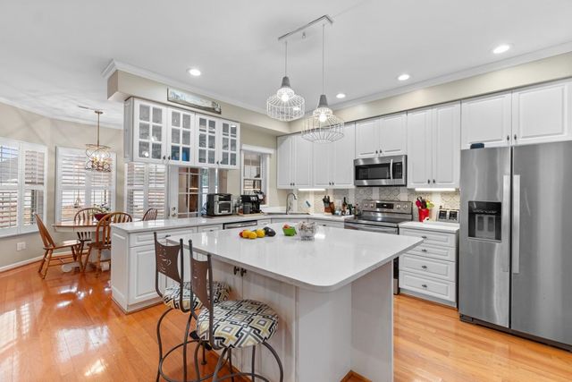 3091 Kings Ct., Little River, SC 29566