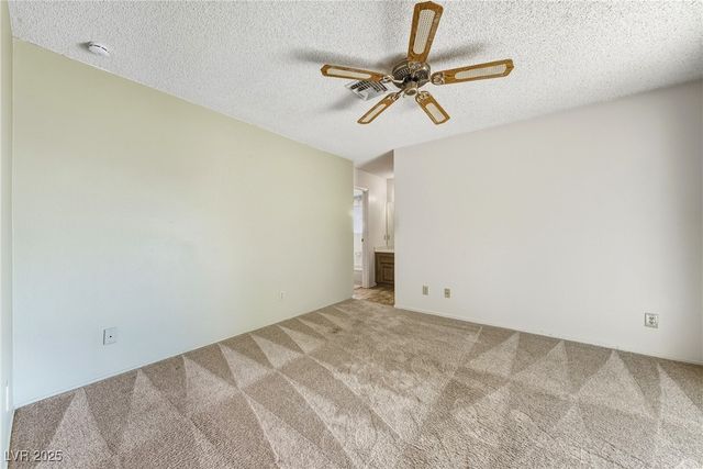 701 Bourbon Street G4, Pahrump, NV 89048