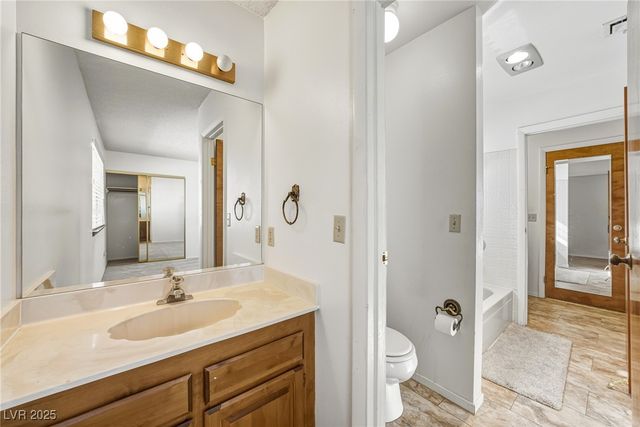 701 Bourbon Street G4, Pahrump, NV 89048